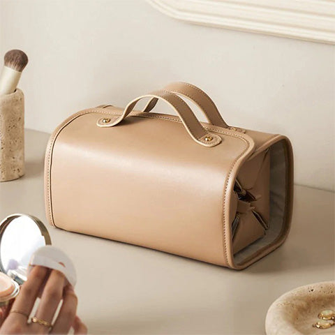 TODAY ❤ OFF Leather Waterproof Cosmetic Bag